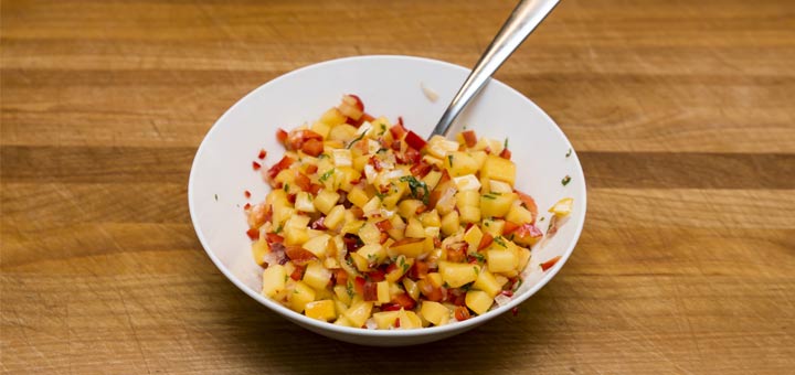 Raw Vegan Nectarine Salsa