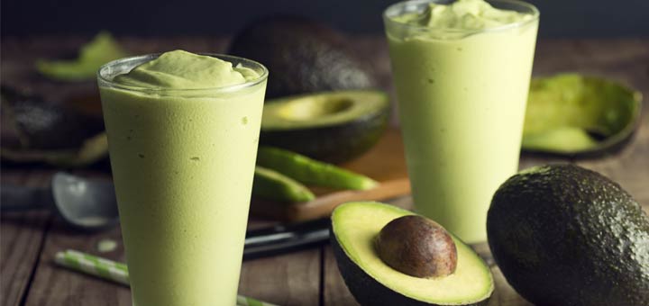 Tropical Smoothie With Avocado