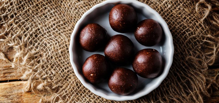 raw-brownie-balls