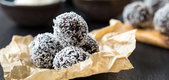 Chocolate Coconut Energy Balls