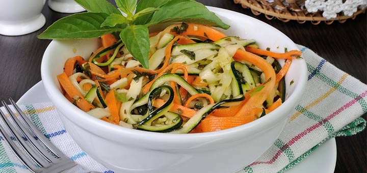 Zucchini And Carrot Noodle Salad