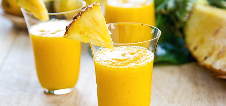 Golden Kiwi, Pineapple, & Turmeric Smoothie