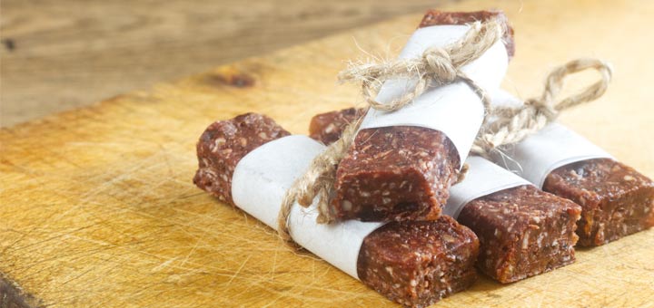 Quick And Easy Raw Vegan Date Bars