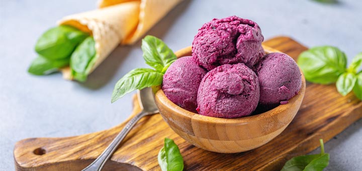 Raw Vegan Blueberry Ginger Ice Cream