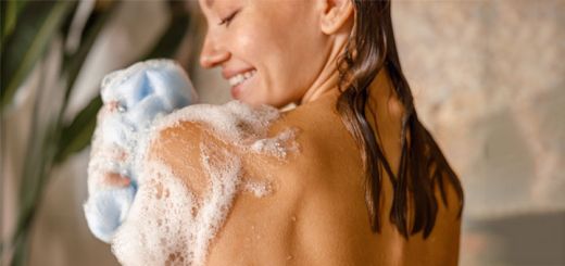 diy-grapefruit-mint-body-wash