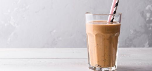 chocolate-blackberry-smoothie