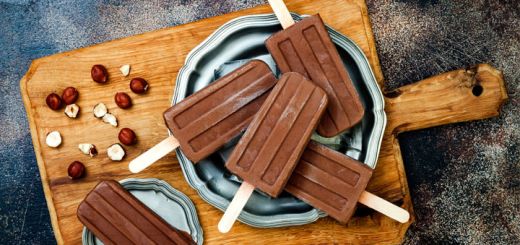 chocolate-avocado-fudge-pops