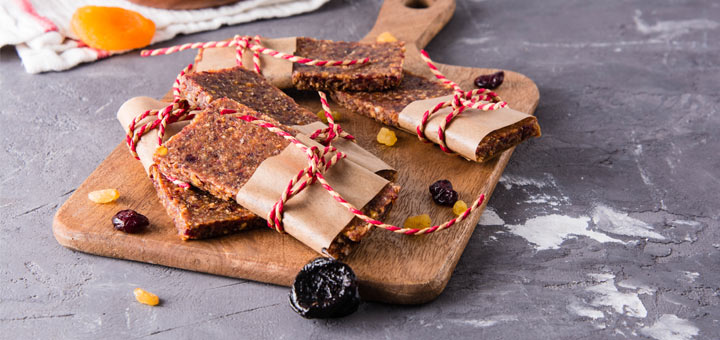 Cashew Date Energy Bars