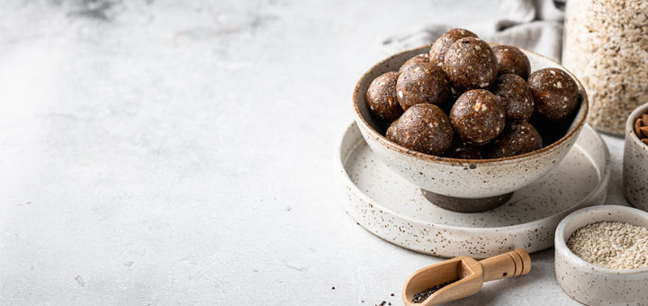 Maple Flax Energy Bites