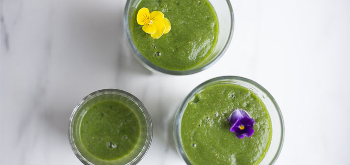 Peachy Kale Smoothie