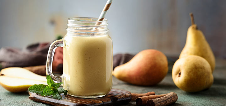 Warming Ginger Pear Smoothie