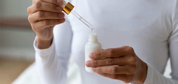 DIY Wrinkle Reducer With Argan Oil And Witch Hazel